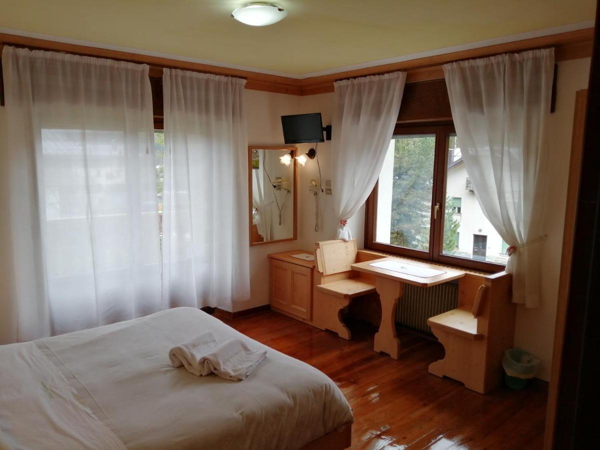 Hotel Edelweiss Val di Zoldo Ngoại thất bức ảnh