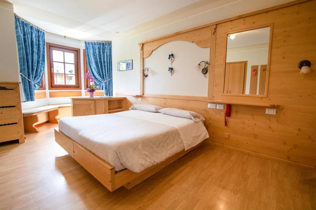 Hotel Edelweiss Val di Zoldo Ngoại thất bức ảnh