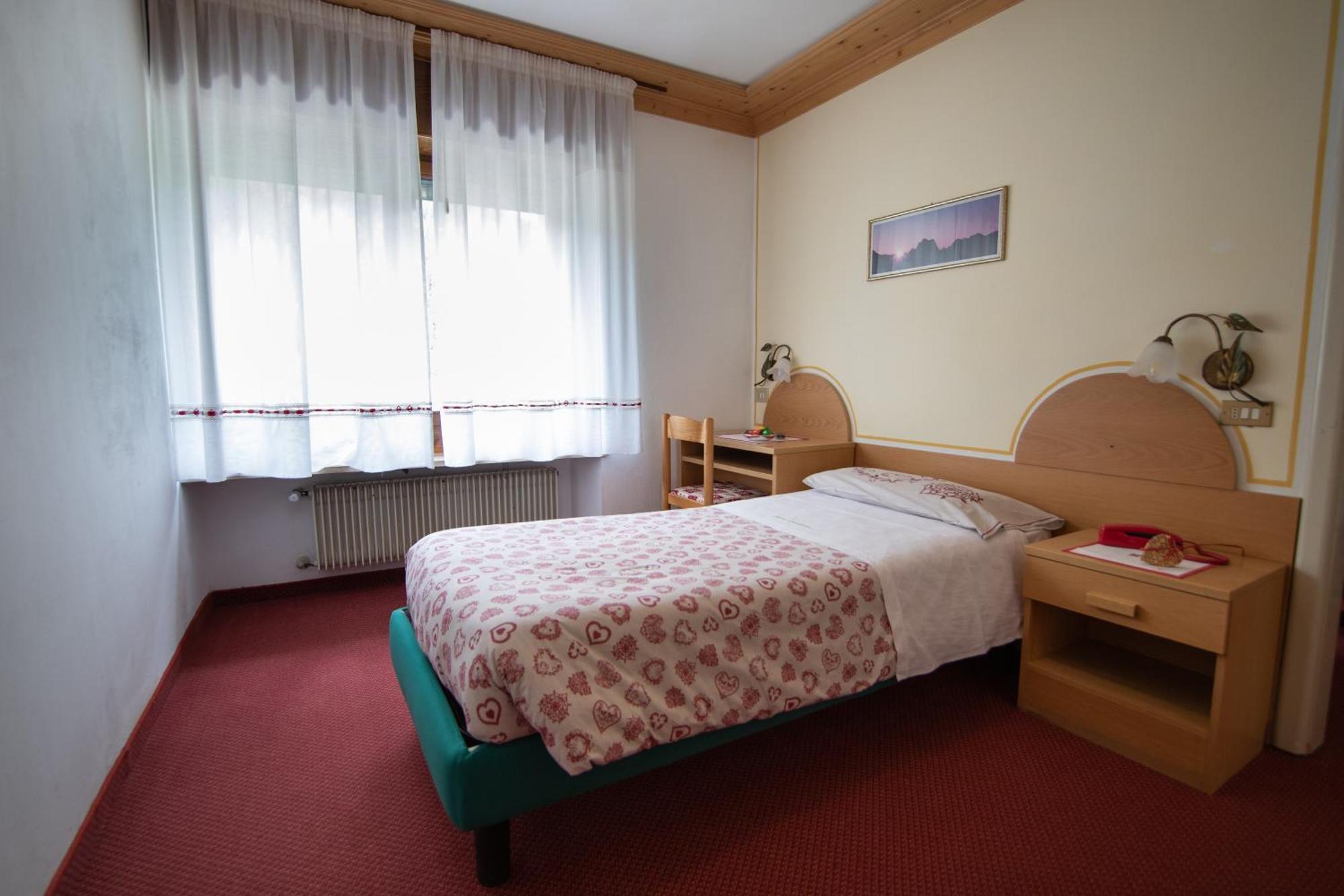 Hotel Edelweiss Val di Zoldo Ngoại thất bức ảnh