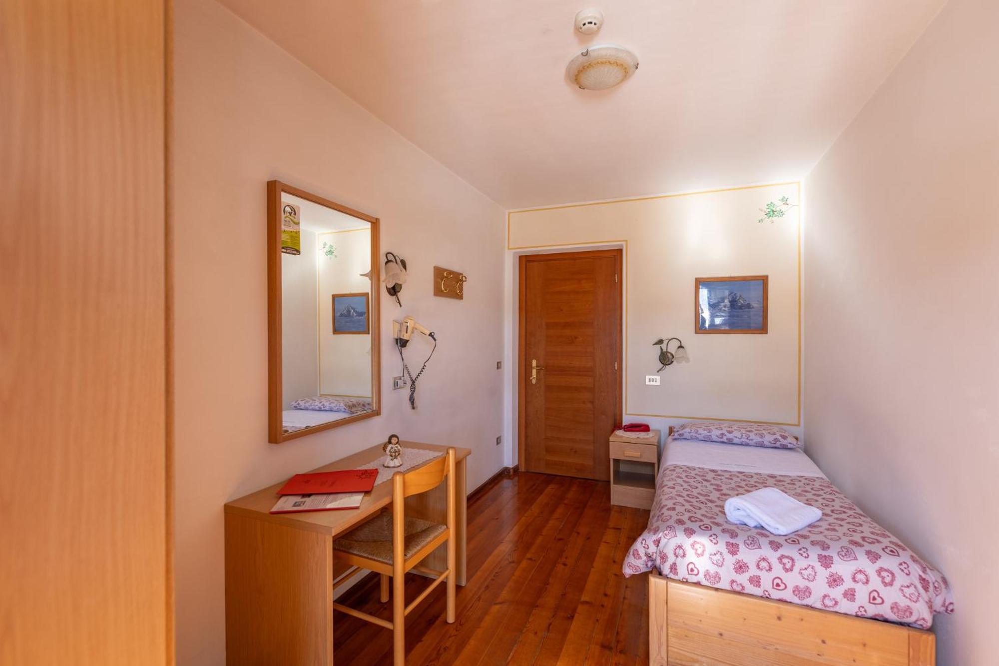 Hotel Edelweiss Val di Zoldo Ngoại thất bức ảnh